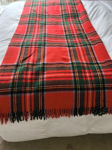 Vintage wool fringed tartan - fringed,