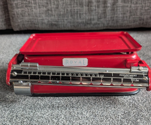 Vintage royal red tinplate - royal,