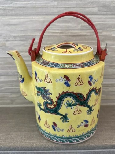 Vintage 1960s trailing dragon - vintage,