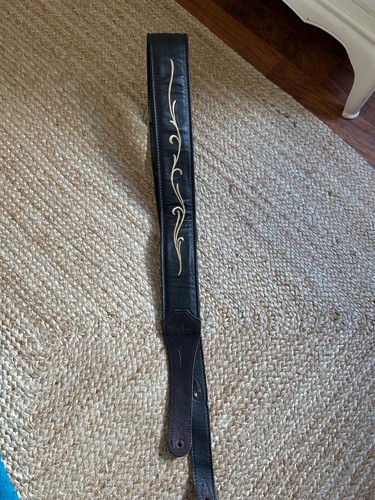 Taylor guitar strap - guitar,
