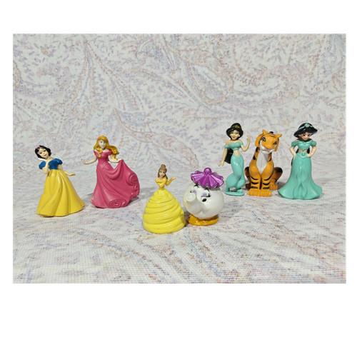 Disney princess figurines - princess,