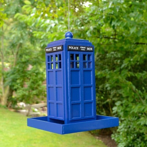 Hanging wild bird feeder - hanging, house