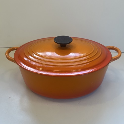 Creuset oval casserole - le,