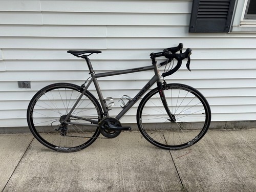 Lynskey titanium road bike - road,