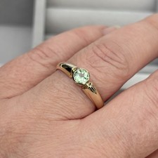 Vintage 1990s 9ct yellow gold Tsavorite Garnet ring - UK size Q - 2.98g