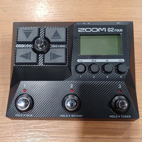 Zoom four guitar - zoom,