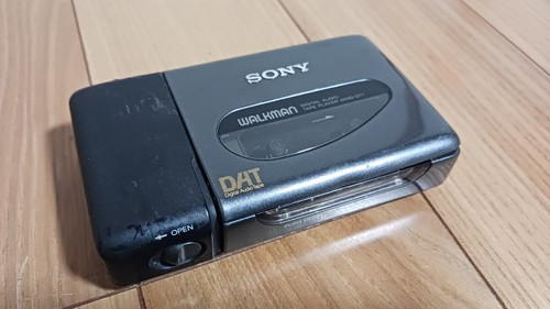 Digital audio tape - digital,