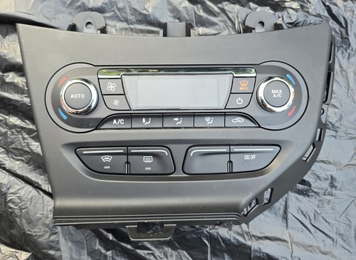 Genuine ford focus mk3 digital - ford,