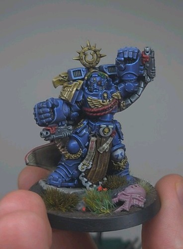 Marneus calgar gravis - calgar,