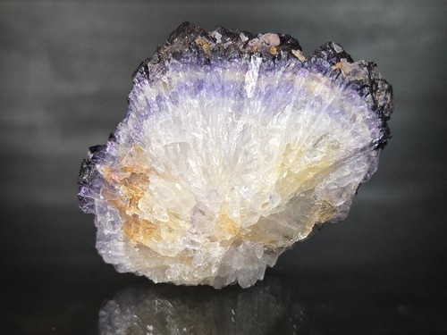 Fluorite var blue john - var.,