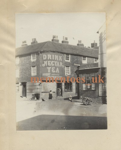 Rye shop fronts pub - shop, topo