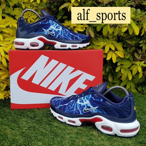 Bnwb authentic nike - &,
