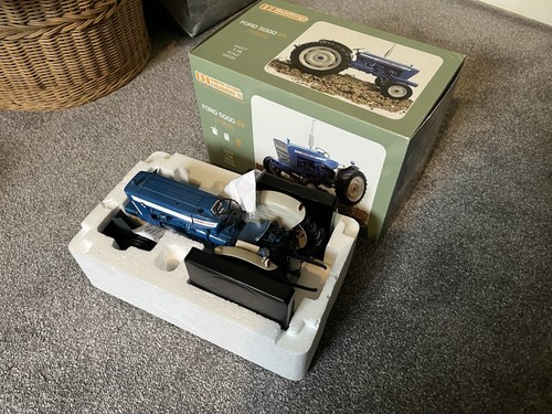 Universal hobbies model - 1:16,