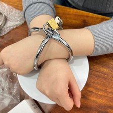 Metal-Steel-Cross-Wrist-Handcu
