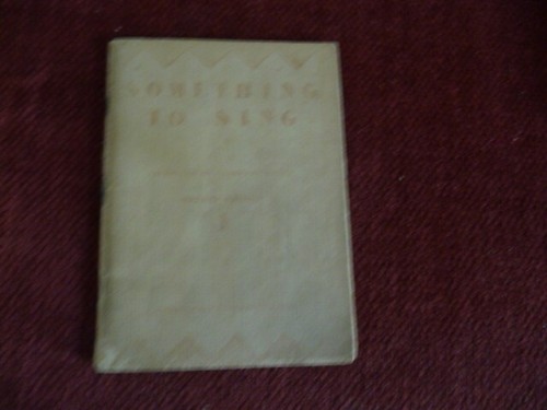 Book something sing - to,