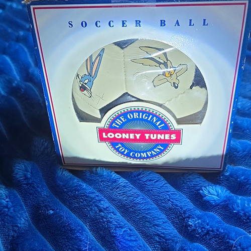 Looney tunes toy company - looney,