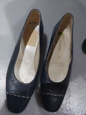 Elmdale  Women's Blue  Leather  Low Heel Comfortable Shoes. UK 4.5