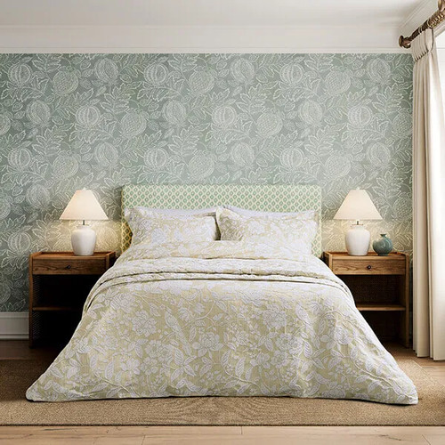 Sanderson pyramus cover - sanderson, set