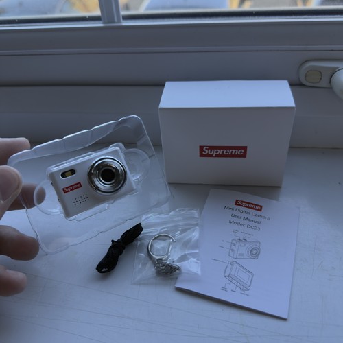 Supreme digital camera - supreme,