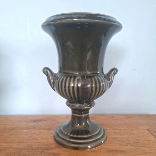 Dartmouth pottery urn - pottery, 67b