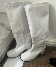 UK 6 - White GoGo Retro Knee