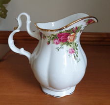 ROYAL ALBERT OLD COUNTRY ROSES