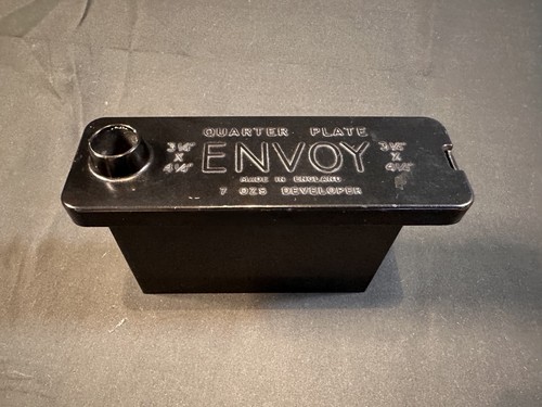 Envoy quarter plate - quarter, developing