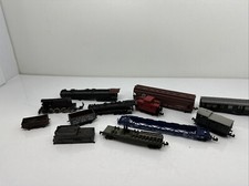 N Gauge Locomotive/ Wagon /