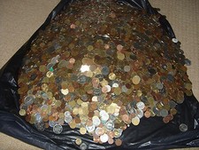 LOT OF  50 WORLD MIXED COINS 