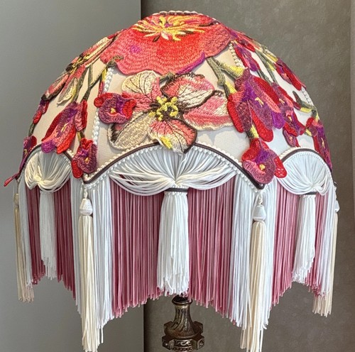 Victorian traditional pink red - traditional,
