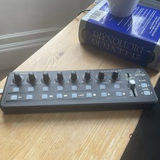 Behringer X-Touch Mini