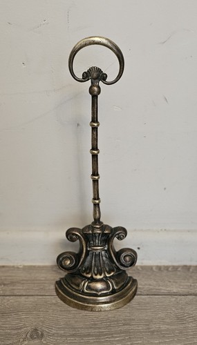 Vintage william brass door - vintage, iv