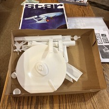 AMT USS Enterprise Star Trek