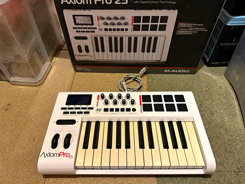 Audio axiom pro - pro, 25-key