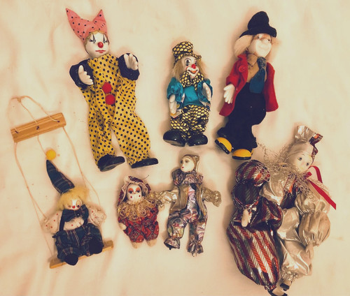 Clown figure set - 7,