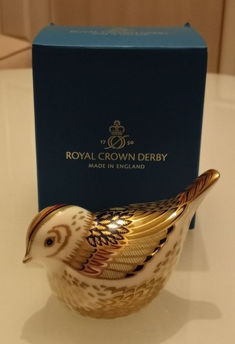 Crown derby firecrest bird - derby,