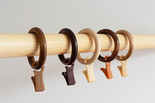 Wooden curtain rings with - rings,