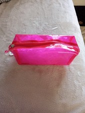 Avon Cosmetic Bag,Or Pencil