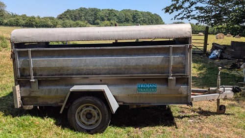 Livestock trailer 8ft - livestock,