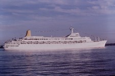 1984 Canberra Shipping Ship