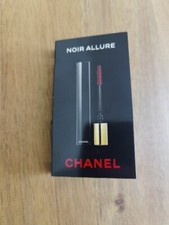 Chanel noir Allure Mascara 10