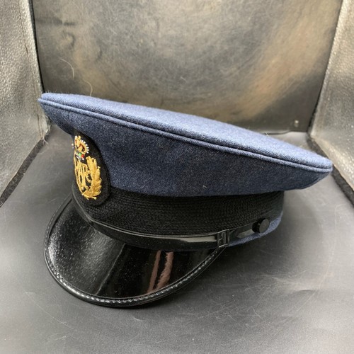 Genuine british royal air - british,