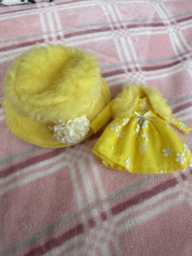 Beautiful yellow handmade - beautiful,