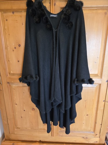 Urban mist black pom - urban, pom-pom