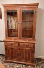 Beautiful solid wood dresser -