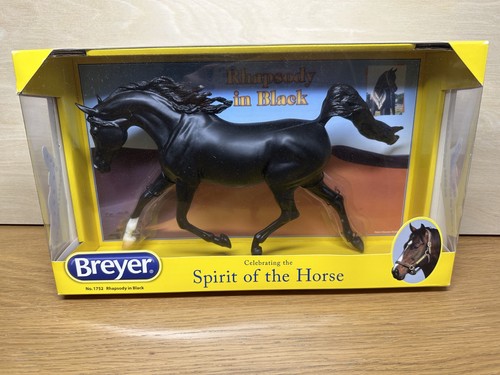 Breyer model horse 1752 - breyer,