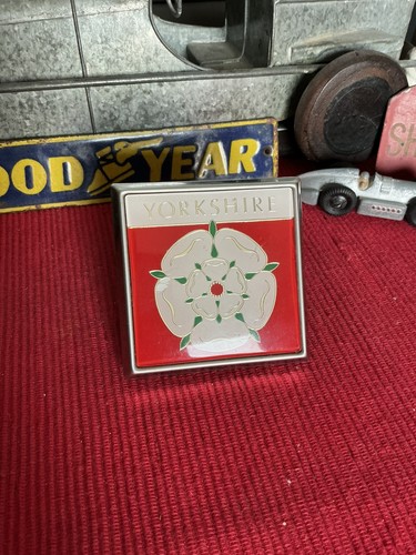 Vintage car badge yorkshire - car,