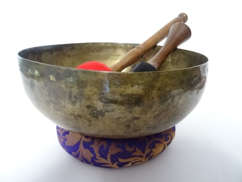 Large antique jambati - large, 8.5