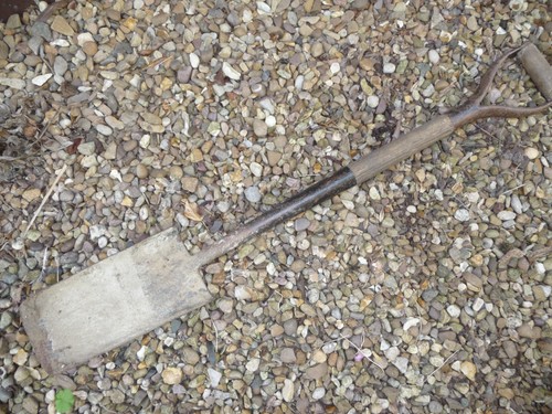 Trenching post drinage spade - trenching,