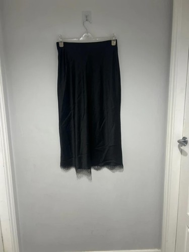 Zara black size medium lace